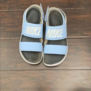 Nike strap sandals